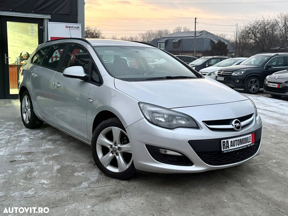 Opel Astra 1.4 Turbo ECOTEC Cosmo - 14