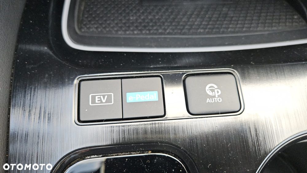 Nissan X-Trail 1.5 VC-T e-POWER N-Connecta e-4ORCE - 25