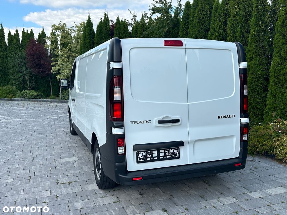 Renault / TRAFIC / 2.0 / L2H1 / LONG / - 13
