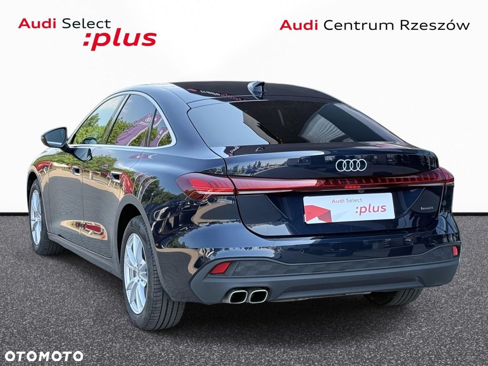 Audi A5 Limousine - 8