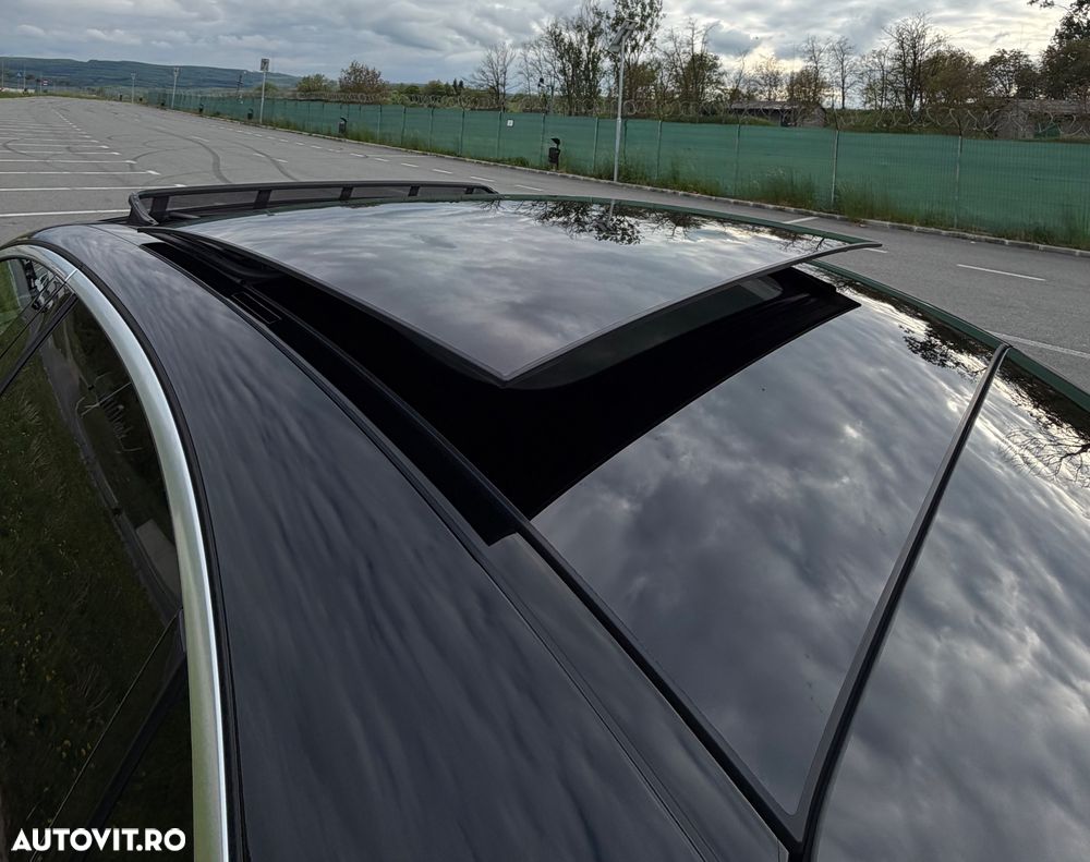 Mercedes-Benz E 220 d 4MATIC 9G-TRONIC AMG Line - 18