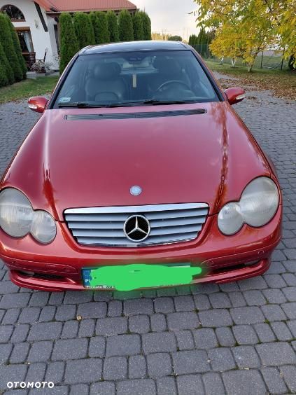 Mercedes-Benz C-Class 2001 photo 4