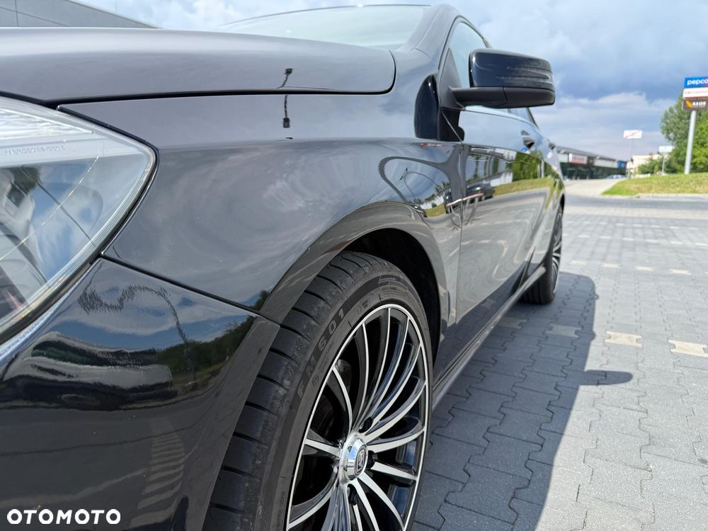 Mercedes-Benz Klasa A 180 7G-DCT Urban - 10