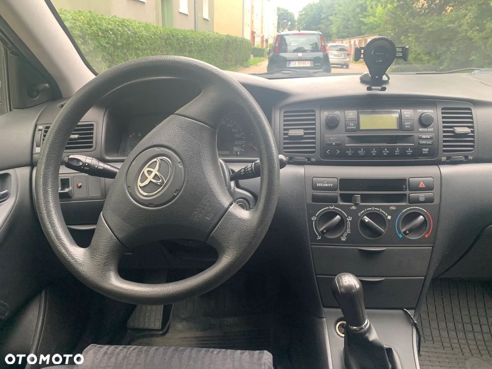 Toyota Corolla 1.4 VVT-i Base - 10