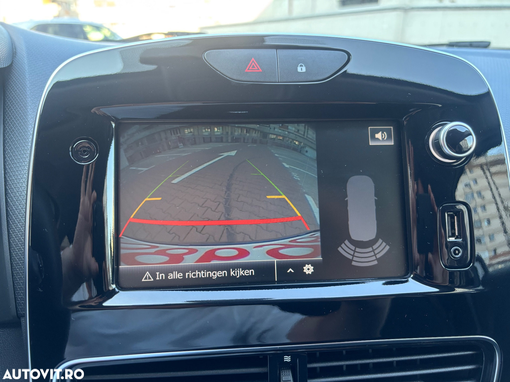 Renault Clio (Energy) TCe 90 Start & Stop LIMITED - 6