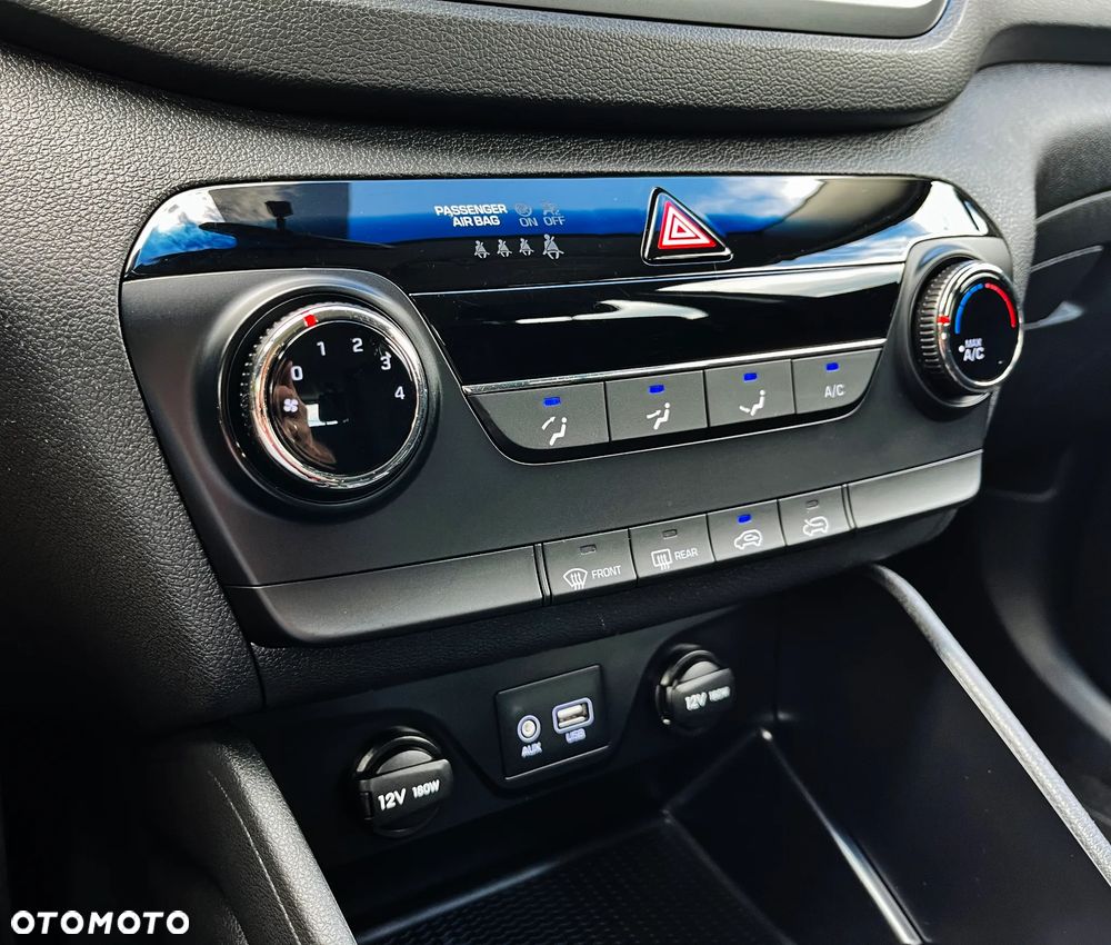 Hyundai Tucson 1.6 Turbo 2WD Navi - 33