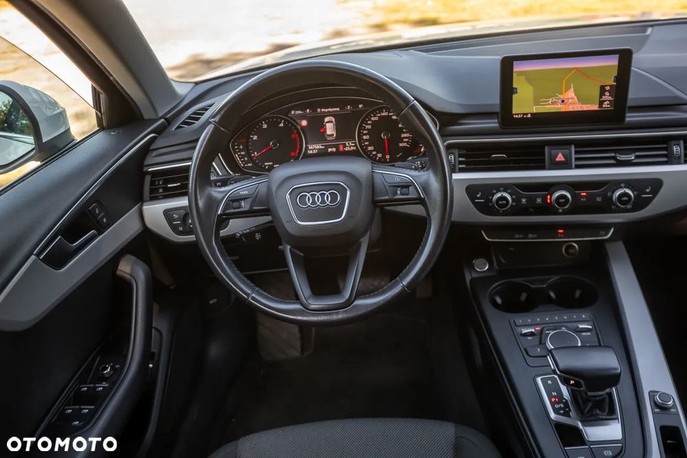 Audi A4 Avant 35 TDI S tronic - 37