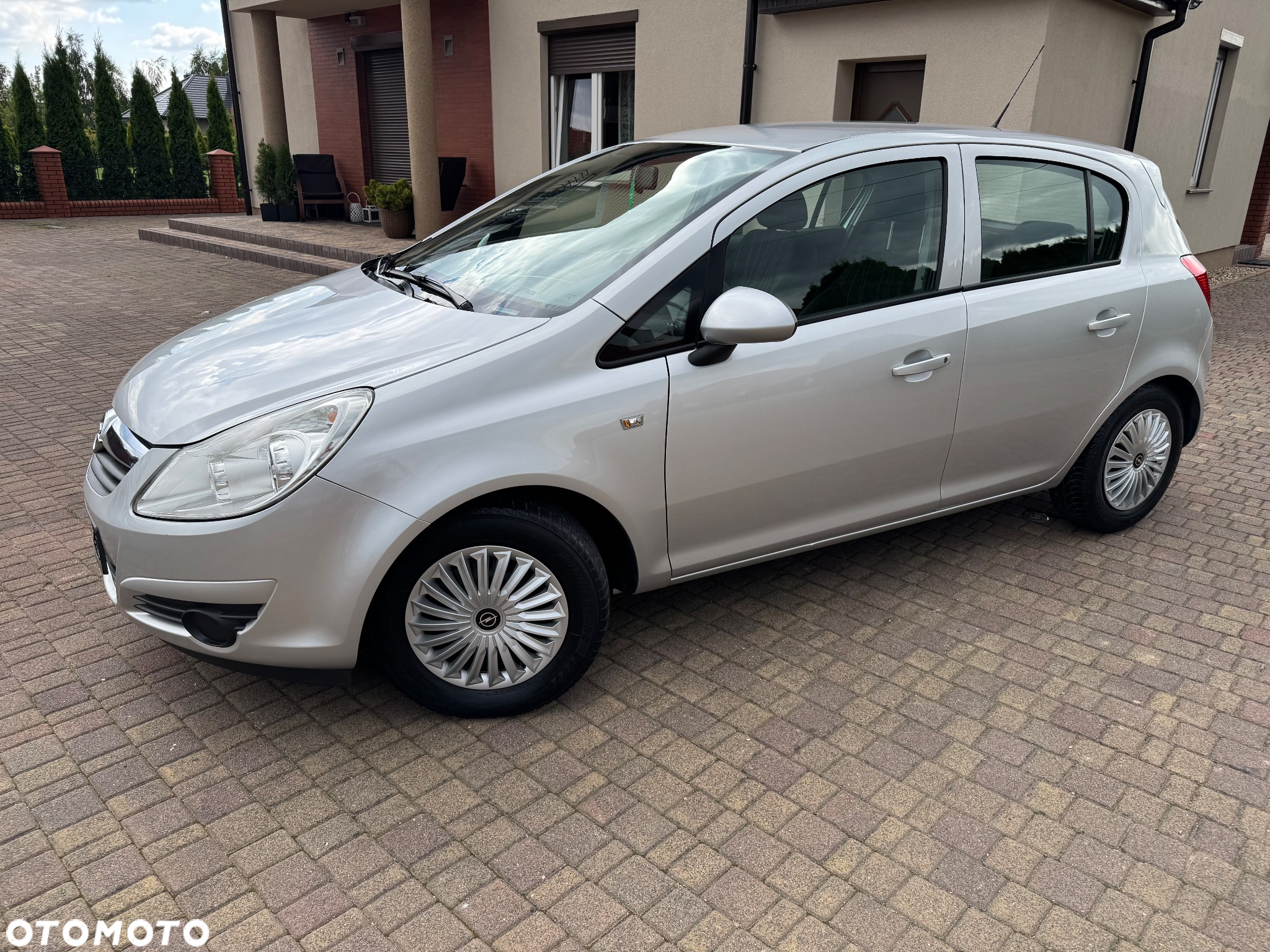 Opel Corsa 1.2 16V Cosmo - 3