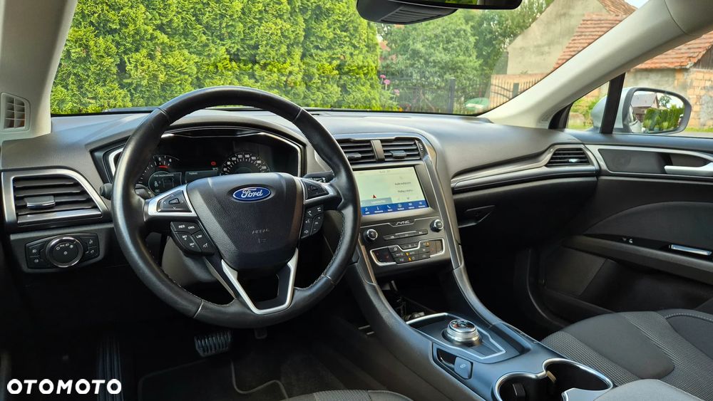 Ford Mondeo 2.0 EcoBlue Titanium - 20