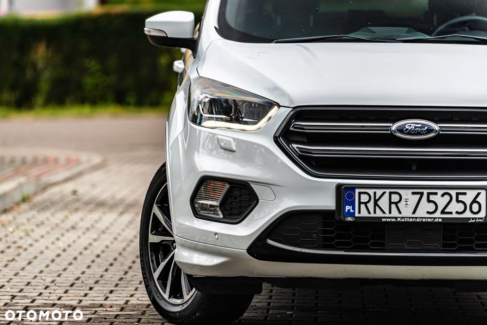Ford Kuga 1.5 EcoBoost 4x4 ST-Line - 13