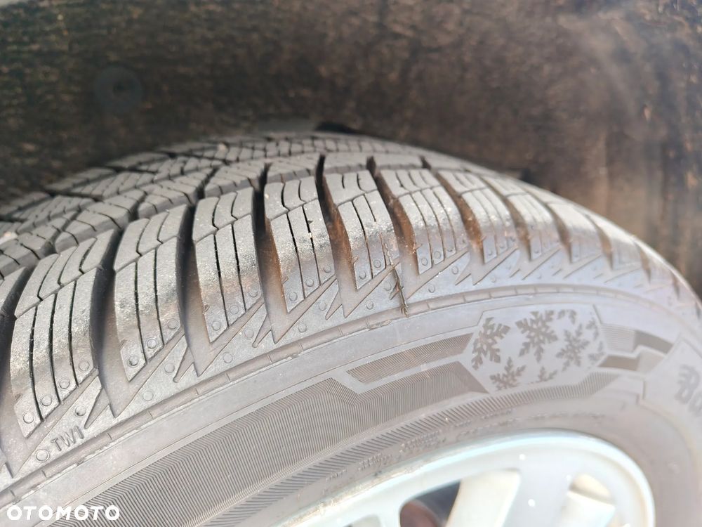 Ford Galaxy 2.0 TDCi Titanium MPS6 - 24