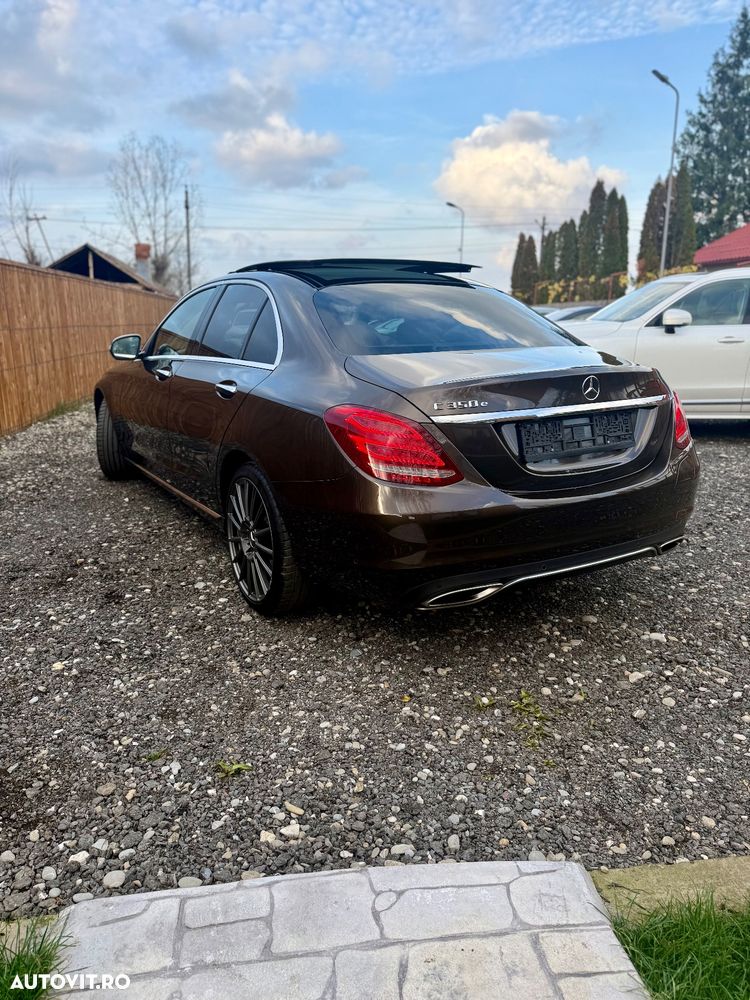 Mercedes-Benz C 350 e T 7G-TRONIC AMG Line - 12