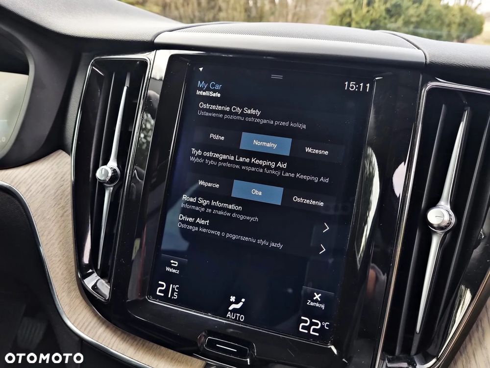 Volvo XC 60 D4 AWD Inscription - 25