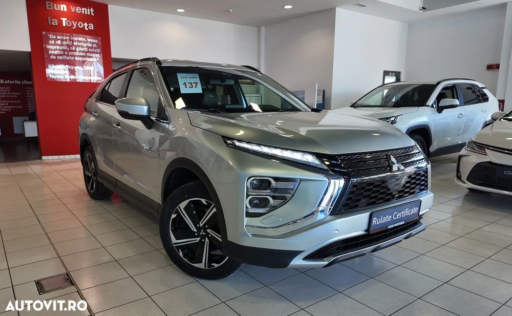 Mitsubishi Eclipse-Cross Plug-In Hybrid 4WD Plus - 1