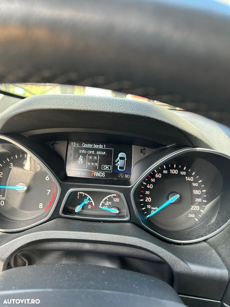 Ford Kuga - 10