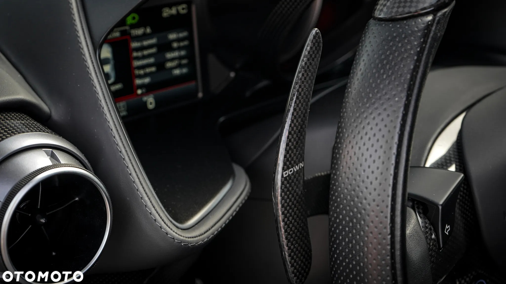 Ferrari 812 Superfast - 29
