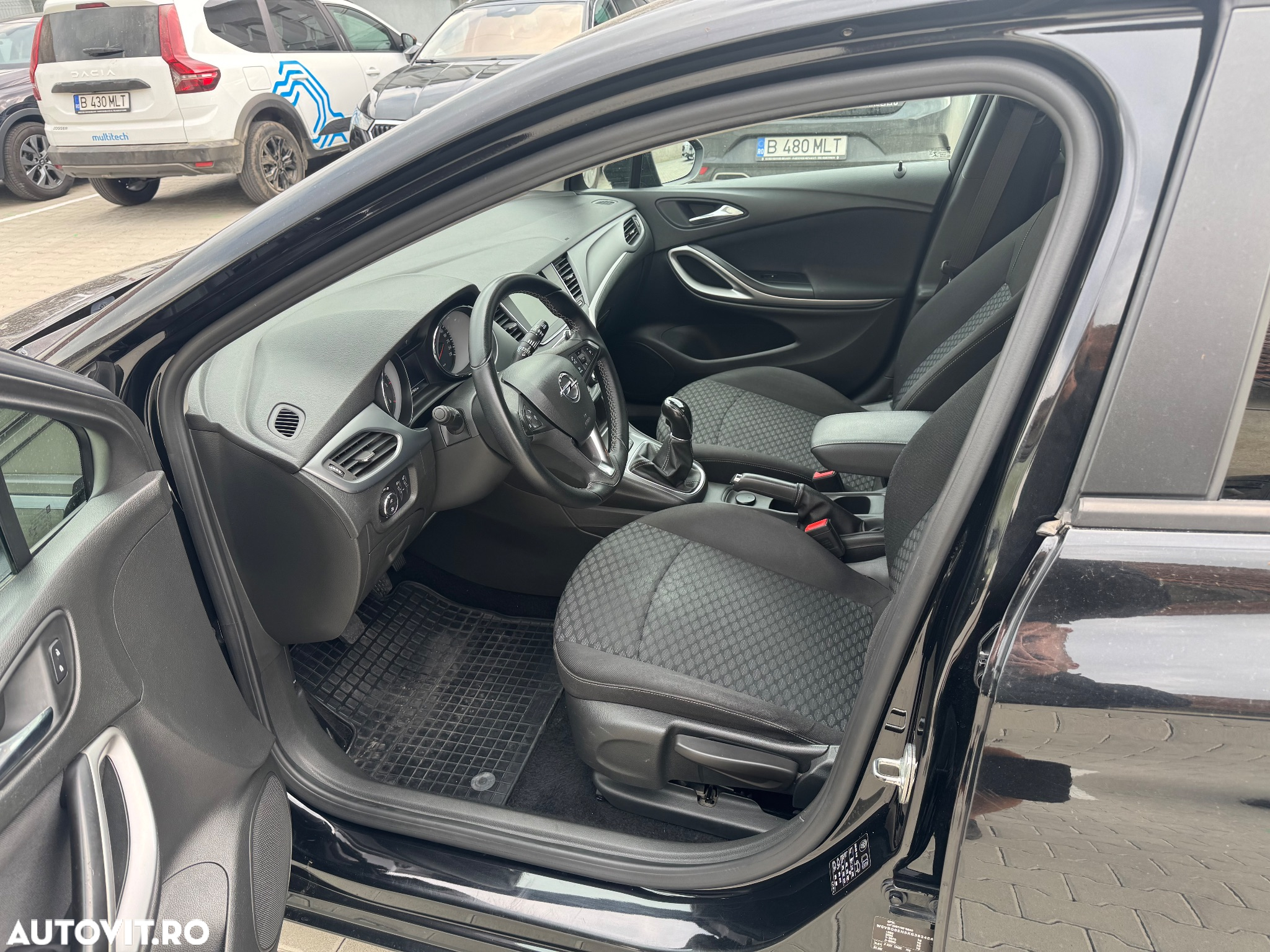 Opel Astra 1.6 CDTI ECOTEC ECOFlex Start/Stop Enjoy - 6