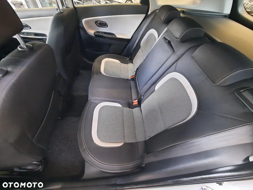 Kia Ceed 1.4 CVVT Dream Team Edition - 15