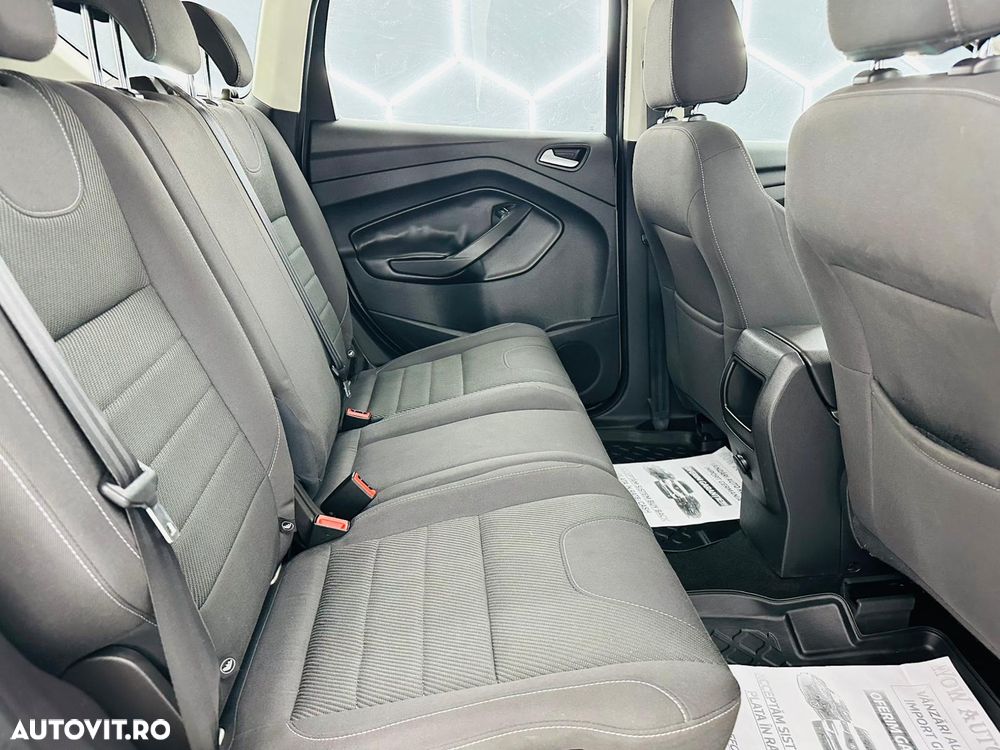 Ford Kuga 1.6 EcoBoost 2x4 Trend - 8