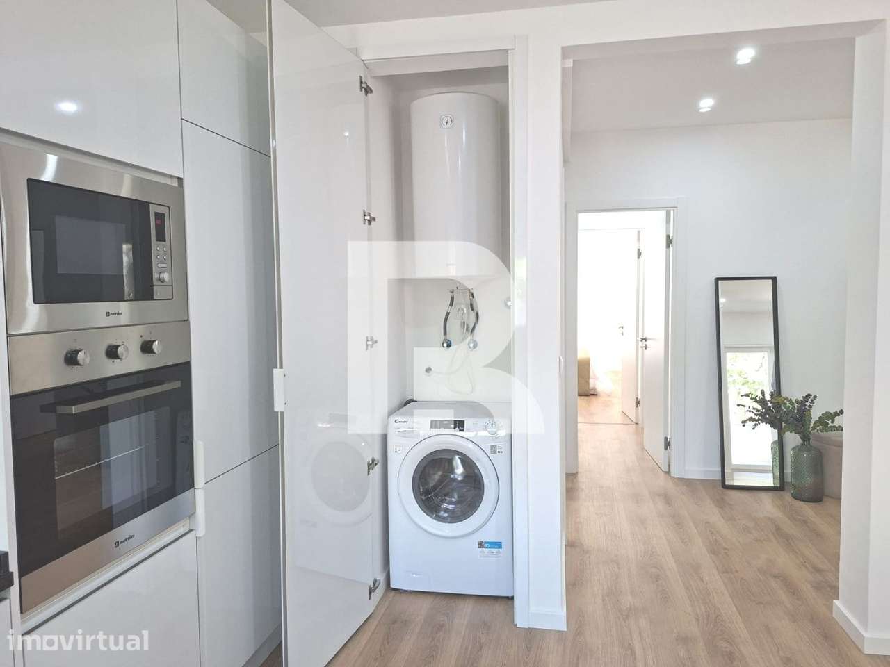 Apartamento T3 remodelado em Benfica - Grande imagem: 3/19