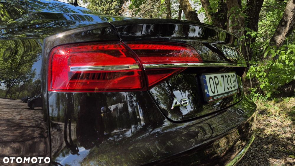 Audi A8 - 7