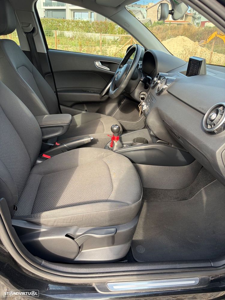 Audi A1 Sportback 1.4 TDI S-line - 17