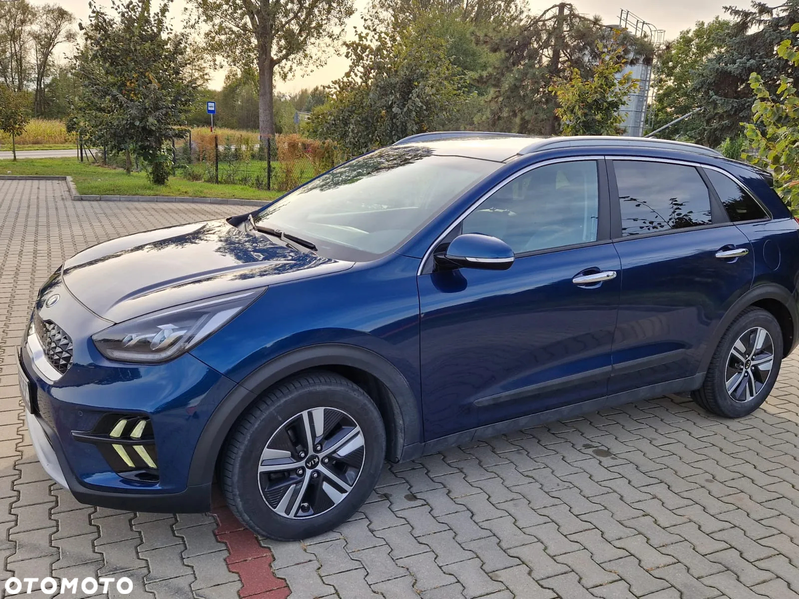 Kia Niro 1.6 GDI Hybrid L Business Line - 3