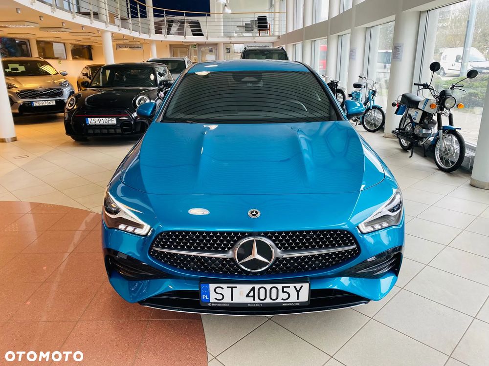 Mercedes-Benz CLA 180 AMG Line 7G-DCT - 3
