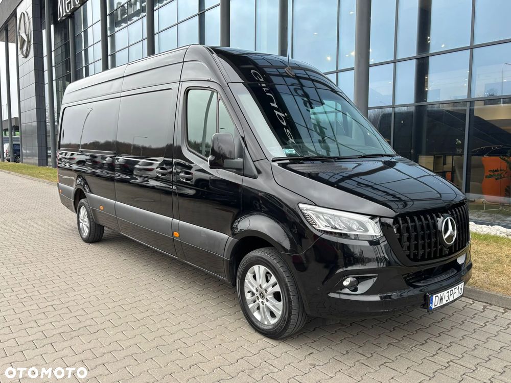 Mercedes-Benz Sprinter - 23