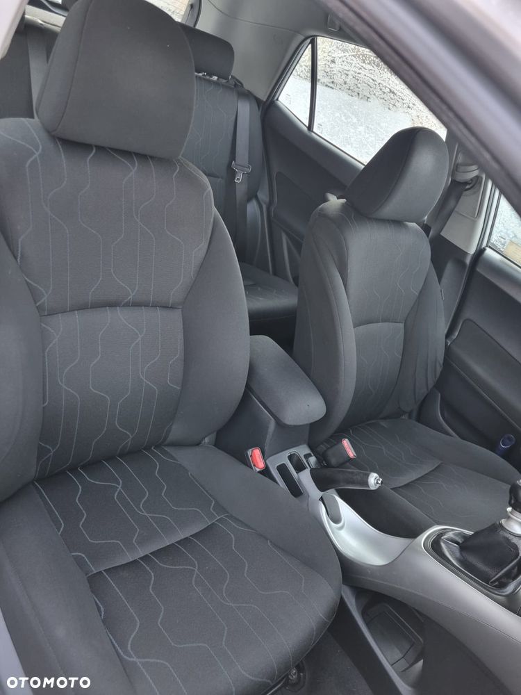 Toyota Auris 1.33 VVT-i Life Comfort - 7