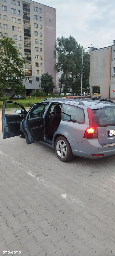 Volvo V50 2.0D - 6