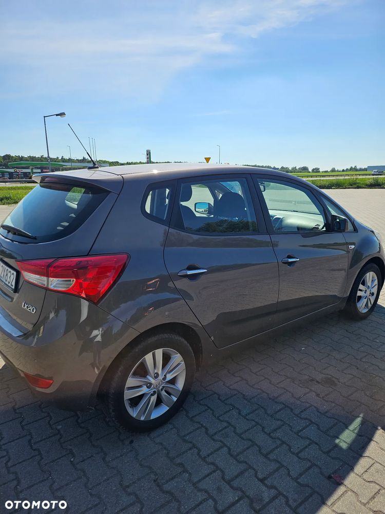 Hyundai ix20 1.6 Comfort - 11