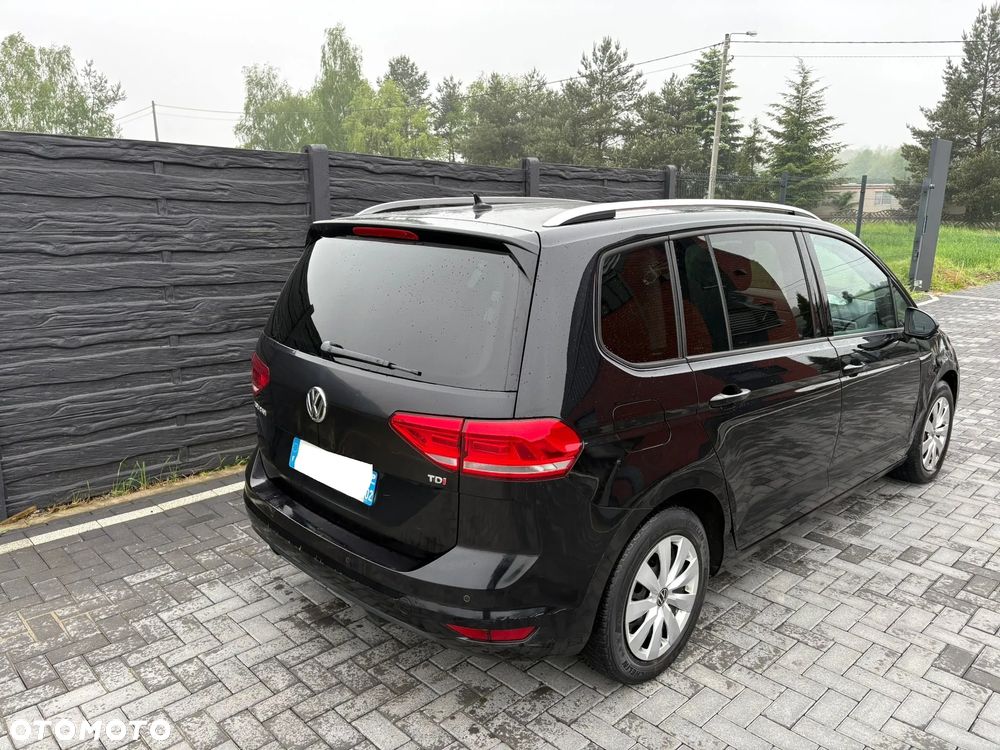 Volkswagen Touran 1.6 TDI SCR BlueMotion Technology DSG Comfortline - 36