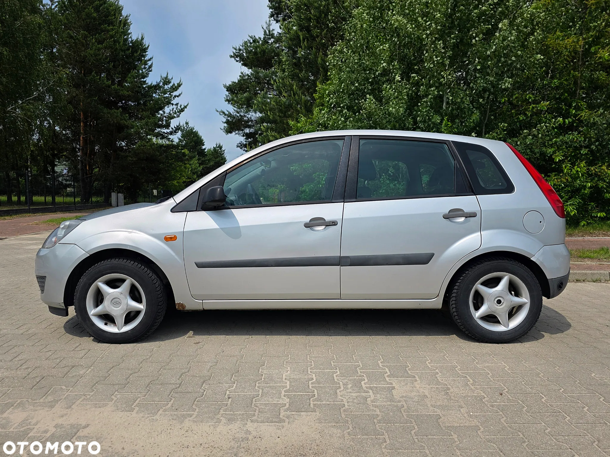 Ford Fiesta 1.3 - 8