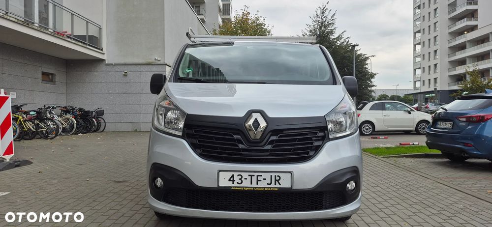 Renault traffic - 6