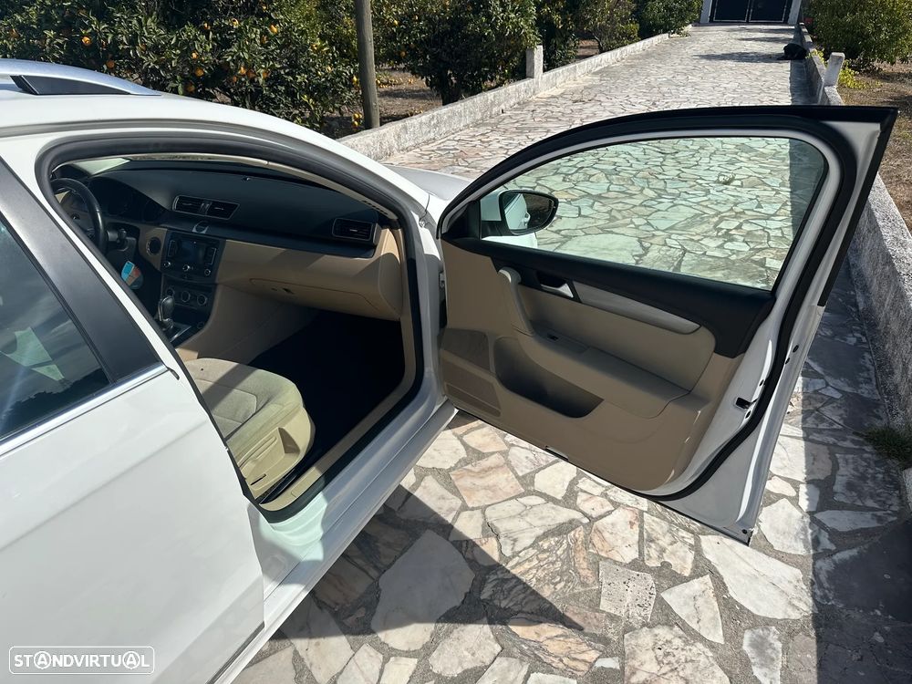 VW Passat Variant - 31