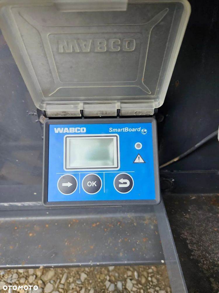 Stas S300 CX 55m3 / DO STALI / ZŁOMU / PODNOSZONA OŚ / OPONY 80% - 10