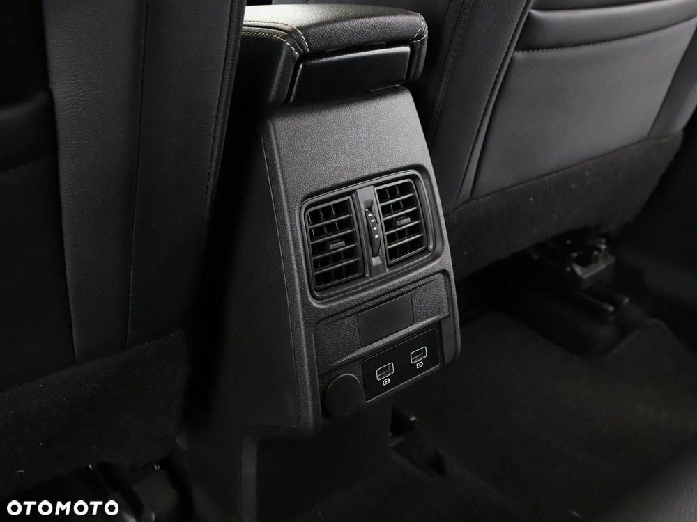 Renault Arkana 1.6 E-TECH Intens MMT - 38