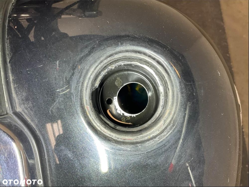 Harley-Davidson FXSB Breakout - 16