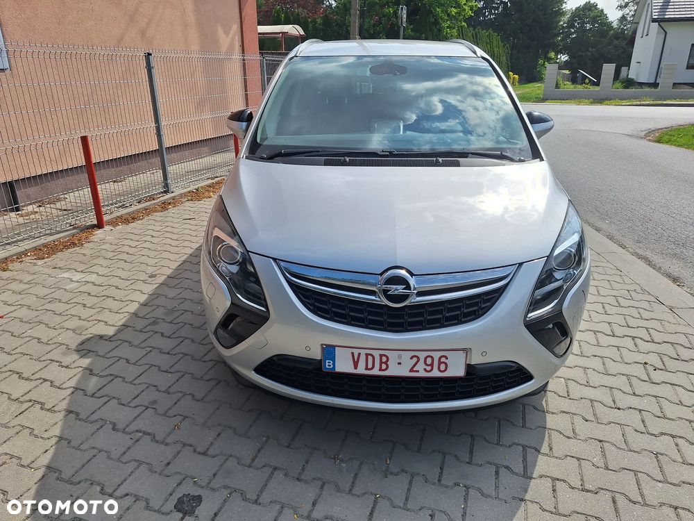 Opel Zafira - 8