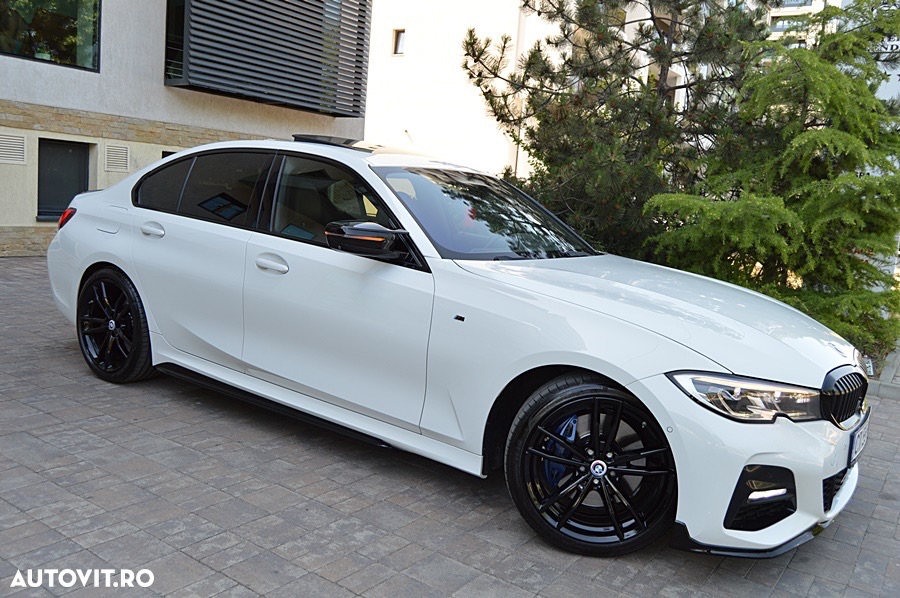BMW Seria 3 330i AT - 8