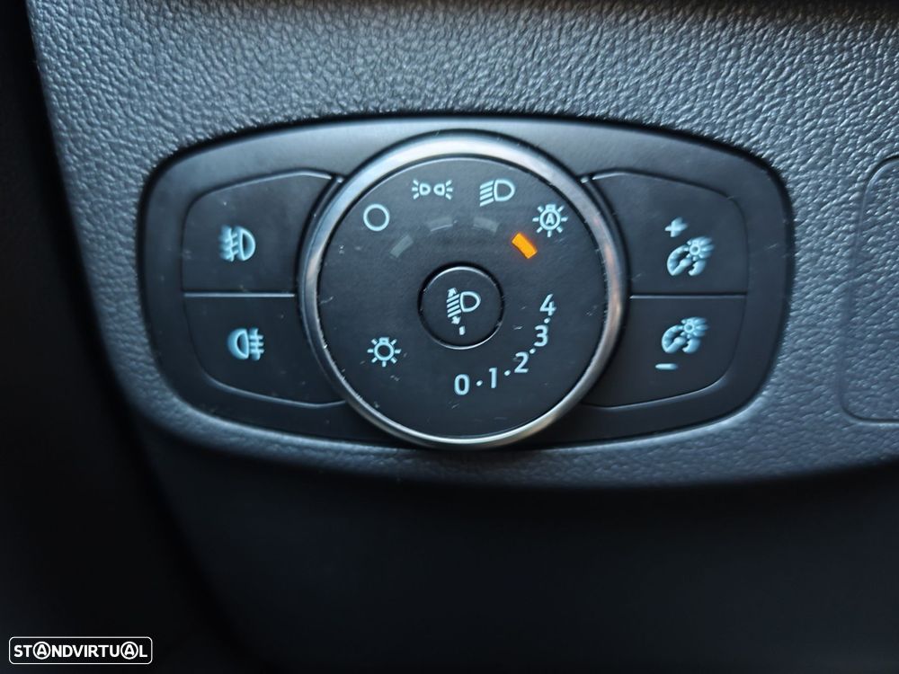 Ford Focus SW 1.0 EcoBoost MHEV ST-Line Aut. - 24