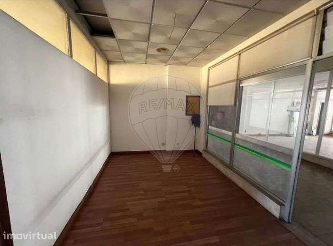 Loja  para arrendamento - Grande imagem: 4/5