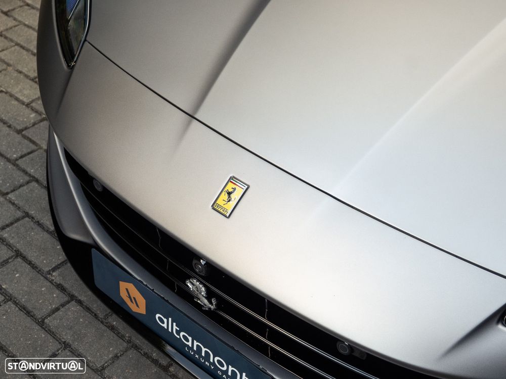 Ferrari Portofino 3.9 Twin-Turbo V8 - 16