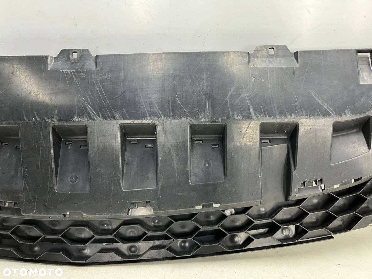 Osłona pod zderzak Mercedes W447 Vito 14-19r. przednia płyta dolna podwozia pod silnik a4478850036 - 4