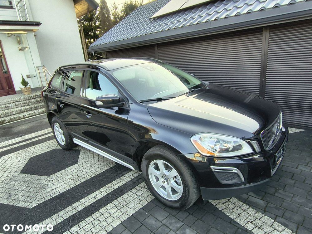 Volvo XC 60 D4 Kinetic - 28