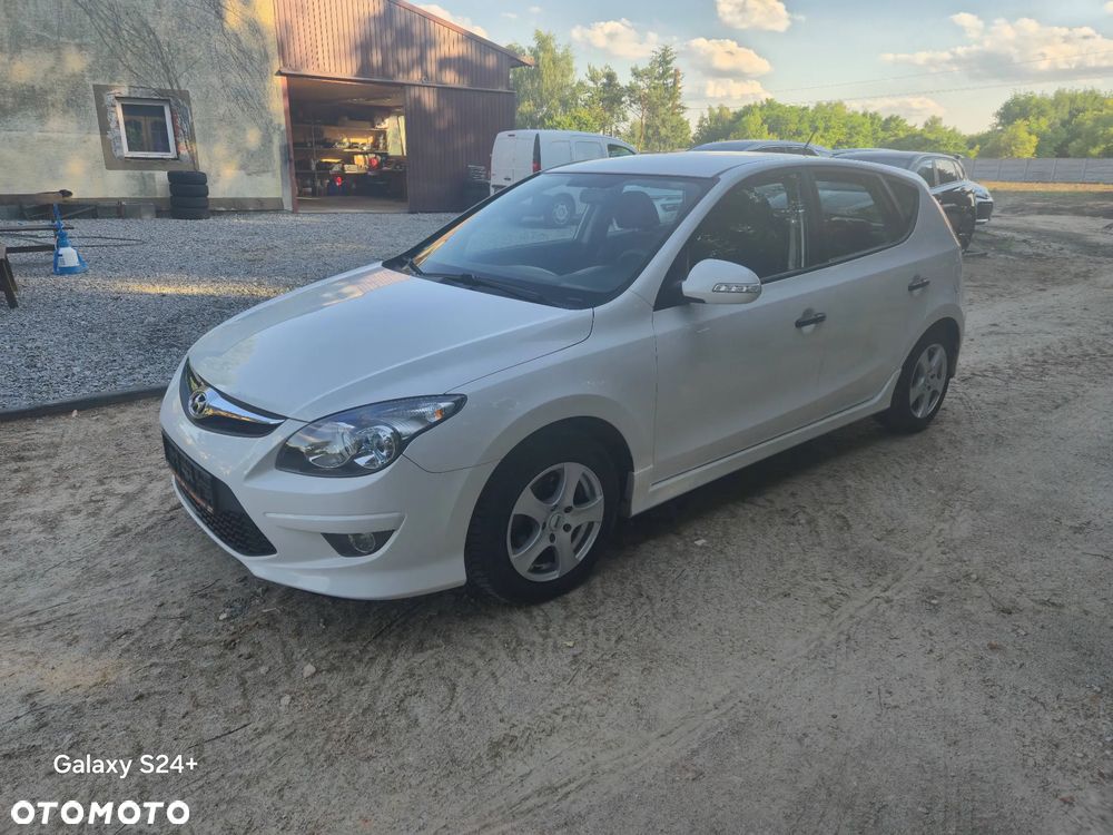 Hyundai i30 1.4 Edition 20 - 24