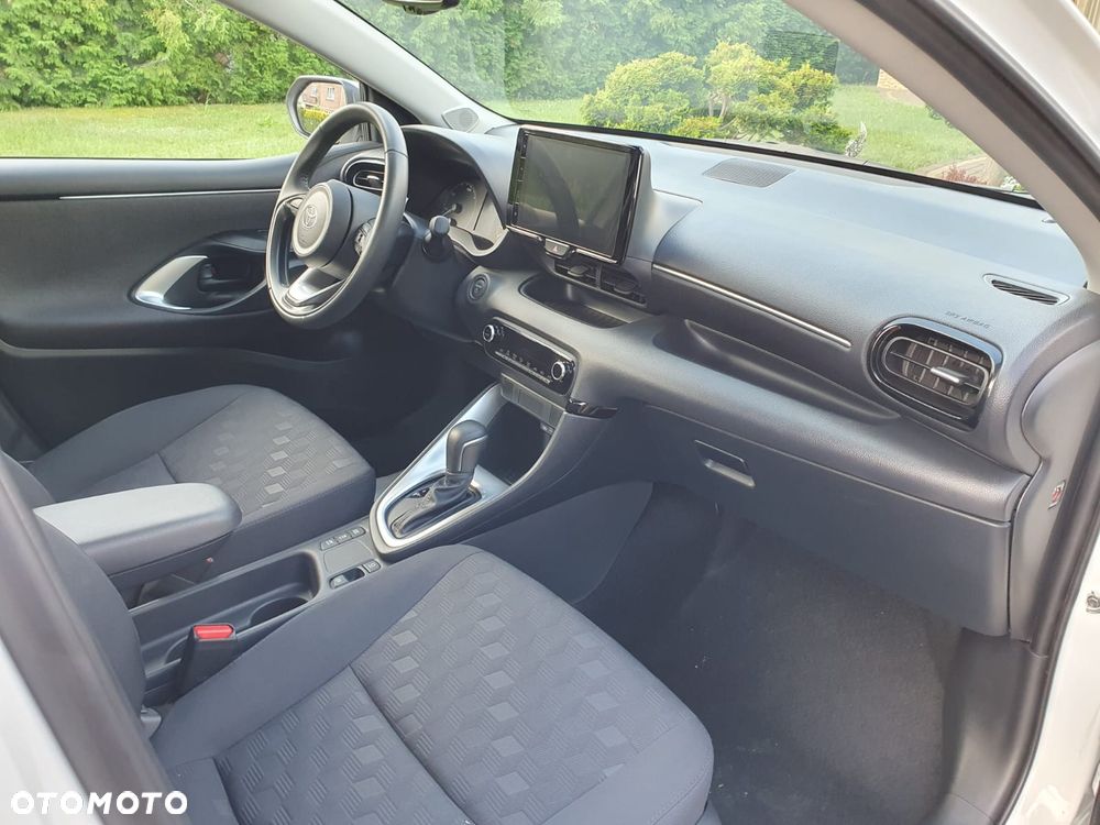 Toyota Yaris - 15