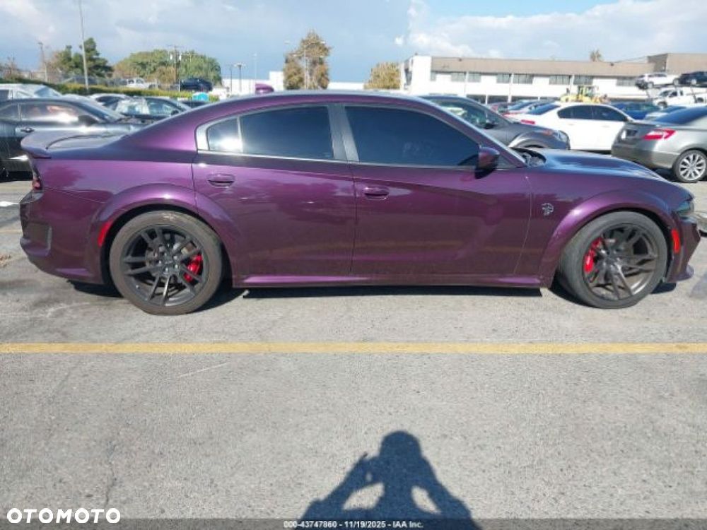 Dodge Charger - 5