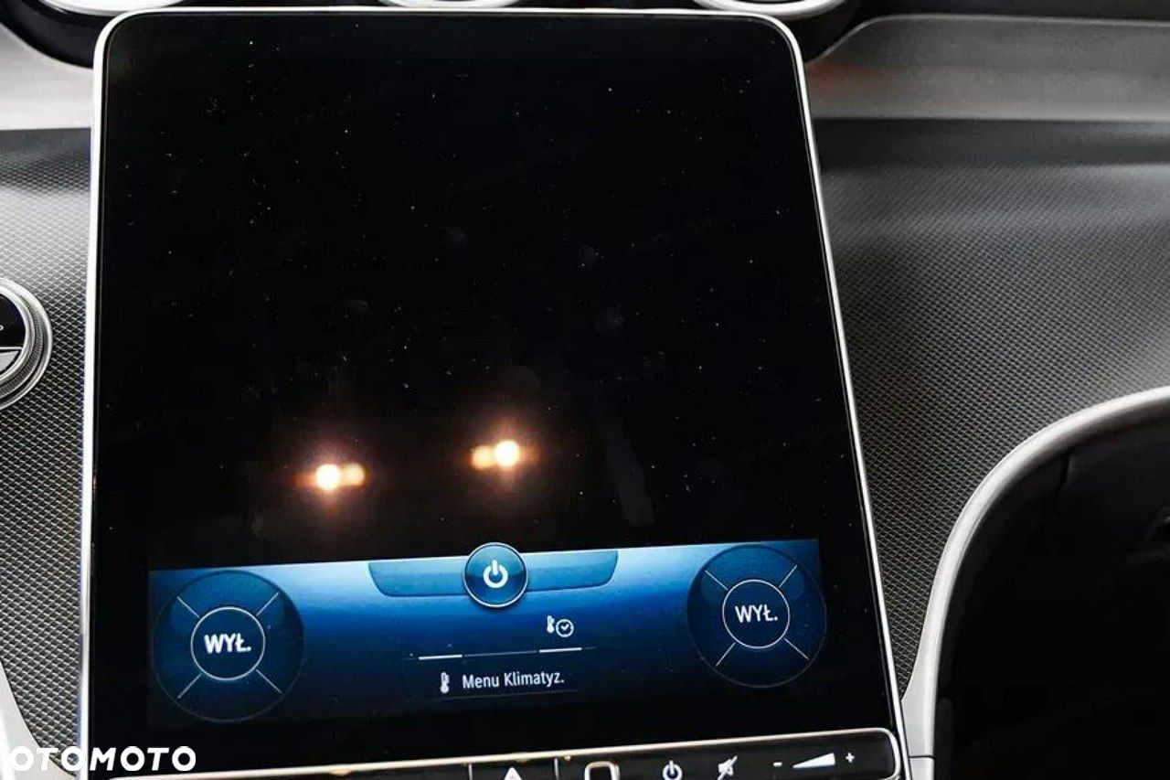 Mercedes-Benz GLC - 9